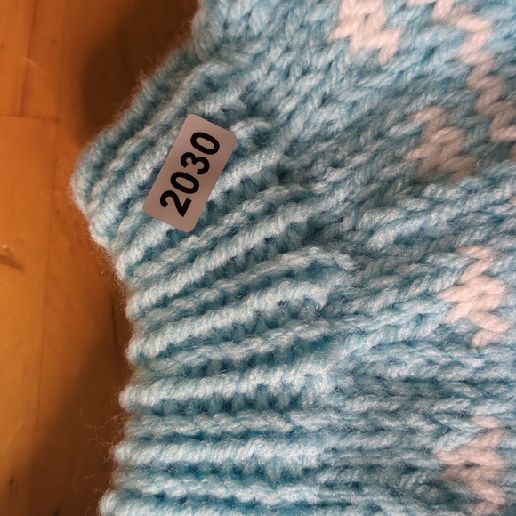 Kids Fair Isle Crewneck Pullover With Matching Toque - Acrylic - New - Picture 8 of 8